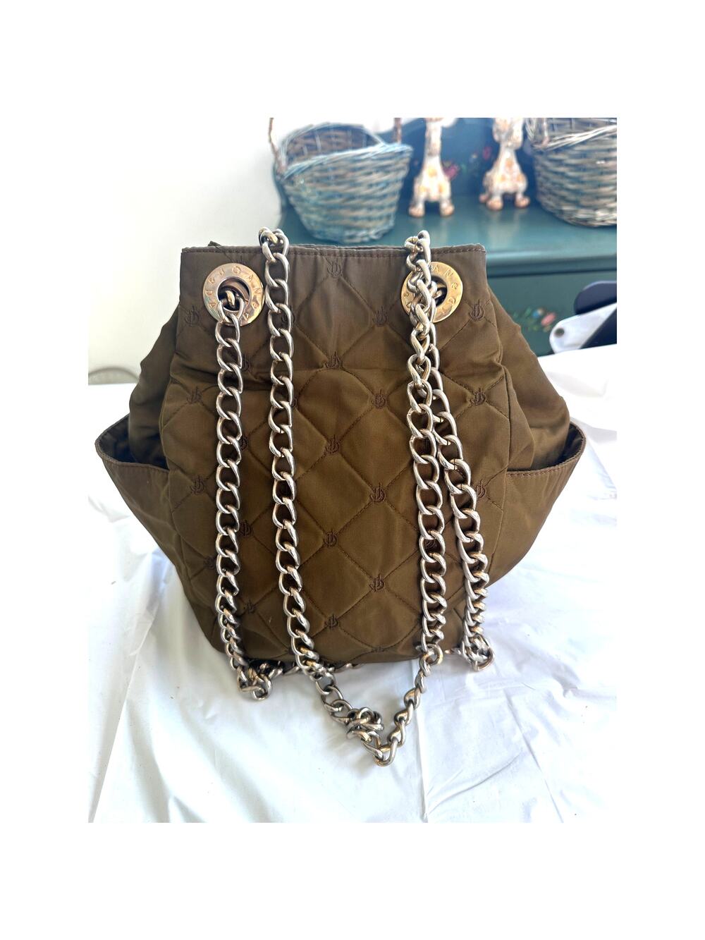 VINTAGE JOAN & DAVID LARGE OLIVE QUILTED PARACHUTE BAG SIDE POCKETS CHAIN STRAP